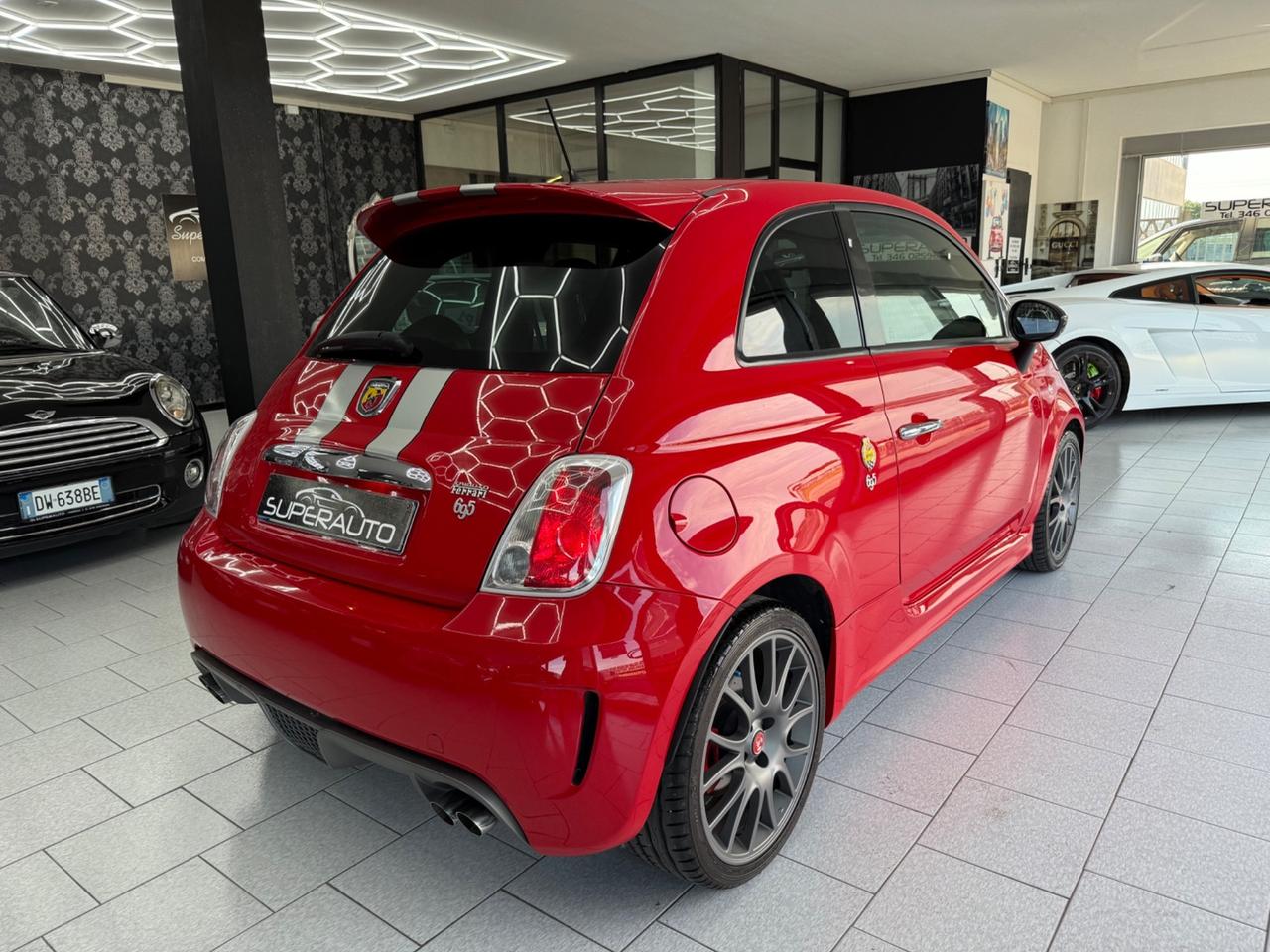 Abarth 695 ABARTH 695 TRIBUTO FERRARI 1.4 TURBO T-JET SERIE NUMERATA