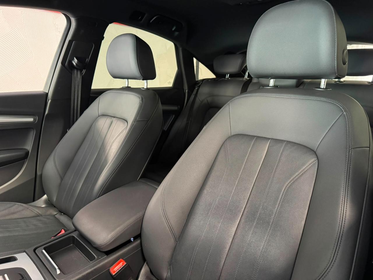 Audi Q5 SPB 40 TDI quattro S tronic Identity Black