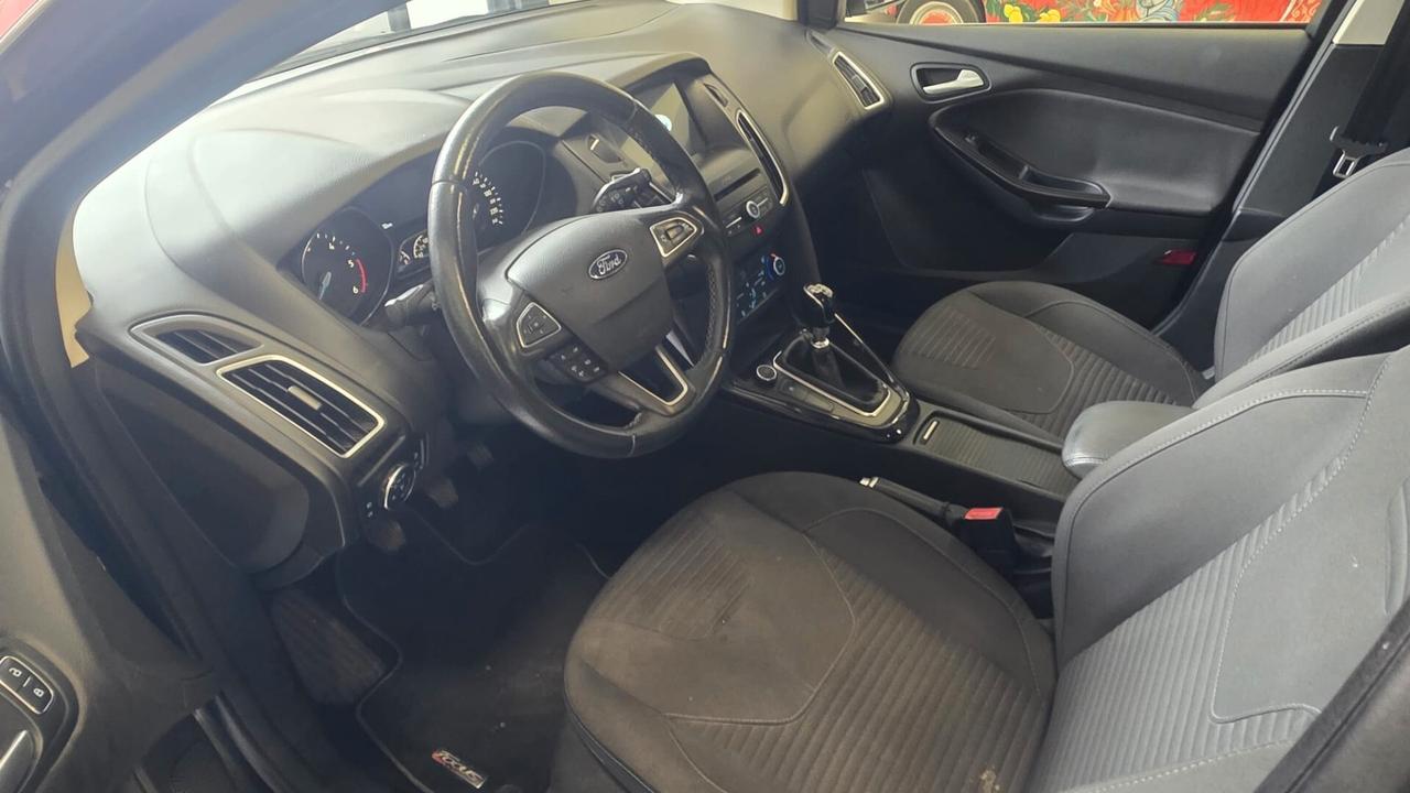 Ford Focus 1.5 TDCi 120 CV Start&Stop Powershift Titanium
