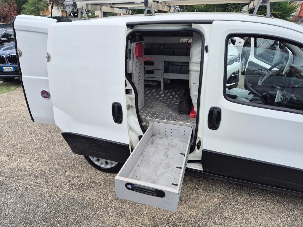 Fiat Fiorino 1.3 MJTD 95CV SCAFFALI ALLESTITO