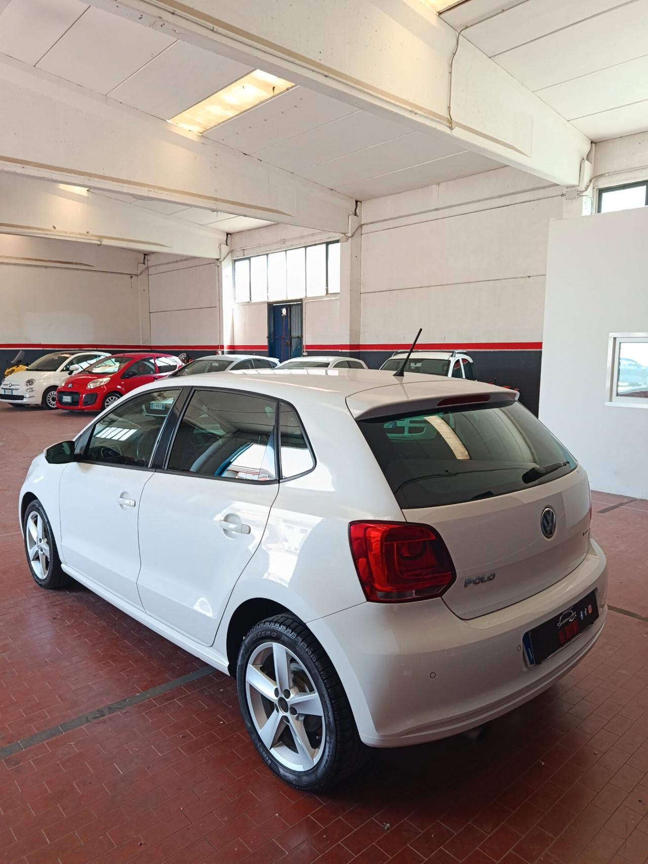 Volkswagen Polo 1.6 5 porte Highline BiFuel