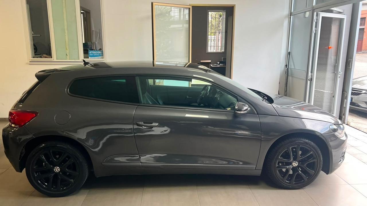 Volkswagen Scirocco 1.4 TSI 160CV