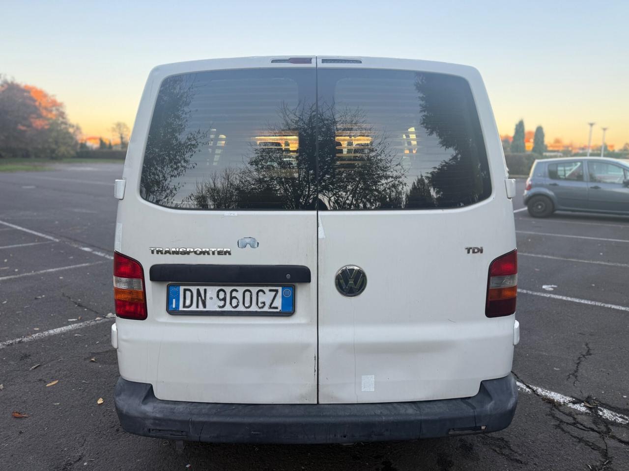 Volkswagen Transporter 2.5 TDI/130CV PC Kombi