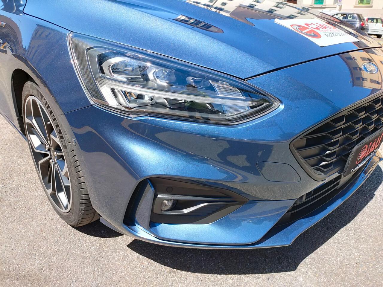 Ford Focus 1.5 EcoBoost auto. ST-Line Co-Pilot