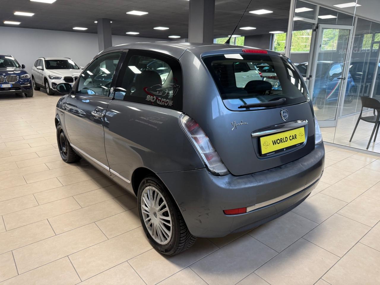 Lancia Ypsilon 1.4 Platino Ecochic GPL