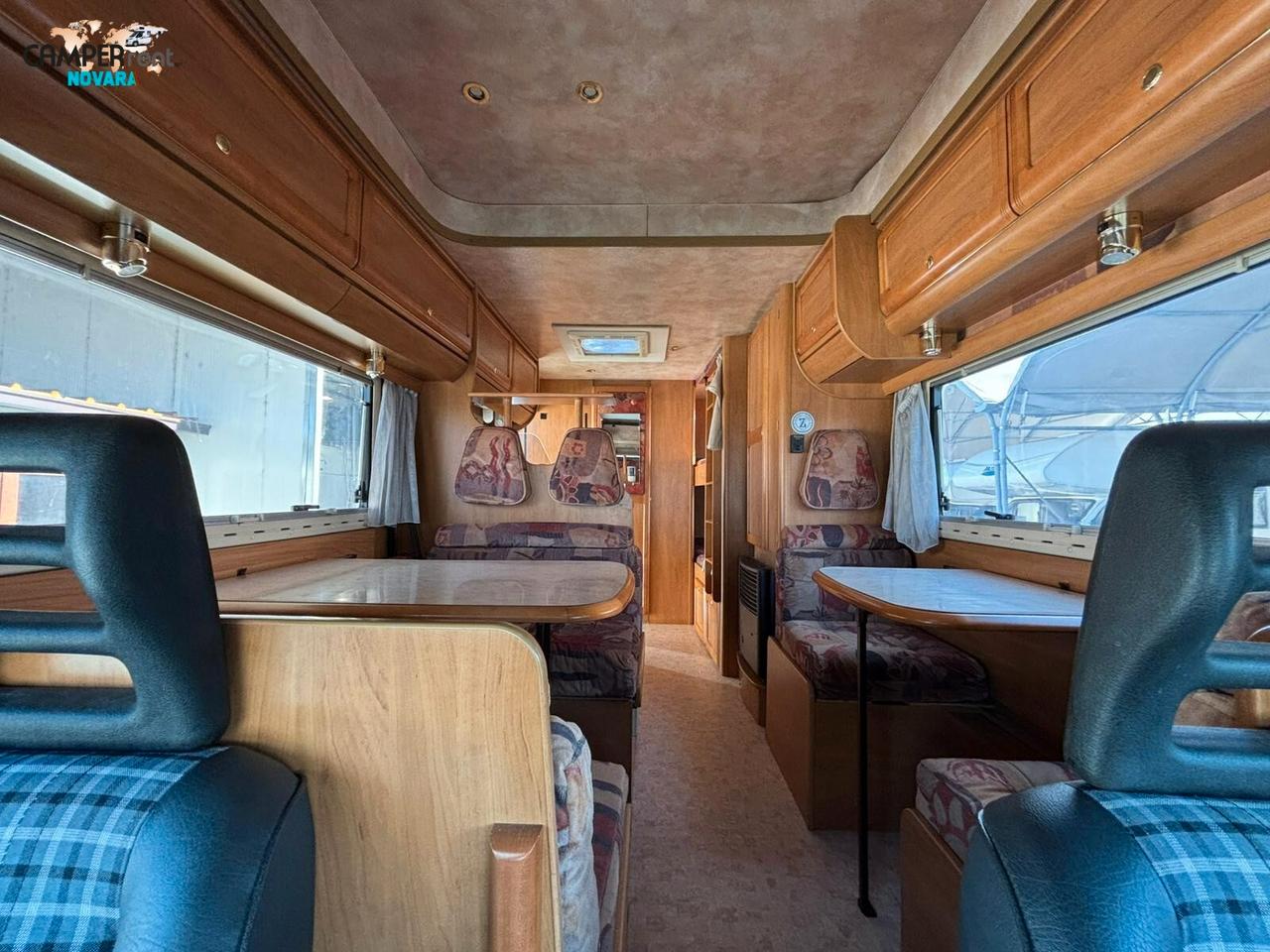 RAPIDO LE RANDONNEUR 890 - LETTI A CASTELLO IN CODA