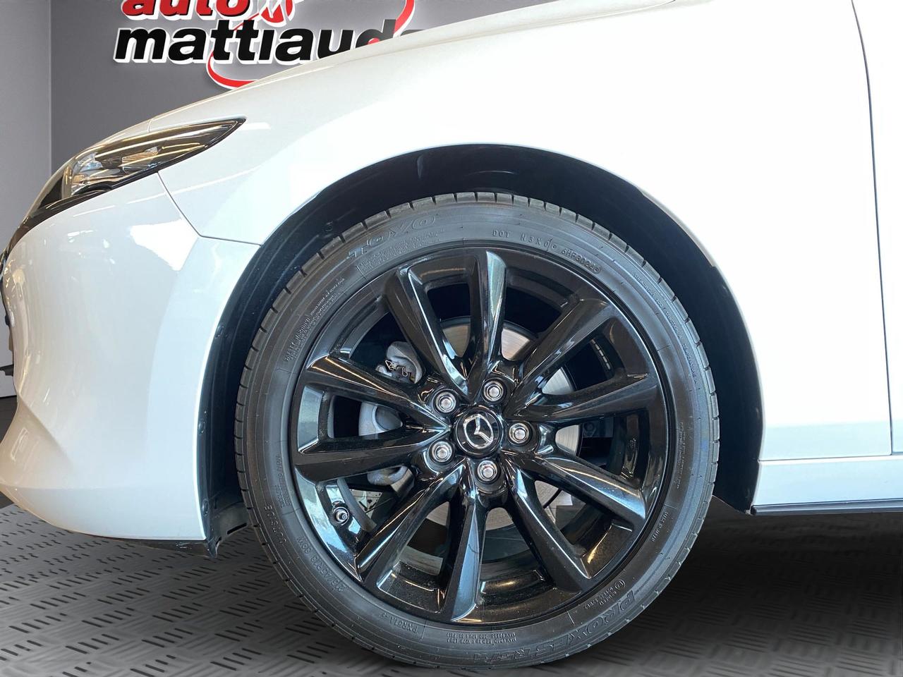 Mazda 3 5p 2.5 m-hybrid Homura 140cv