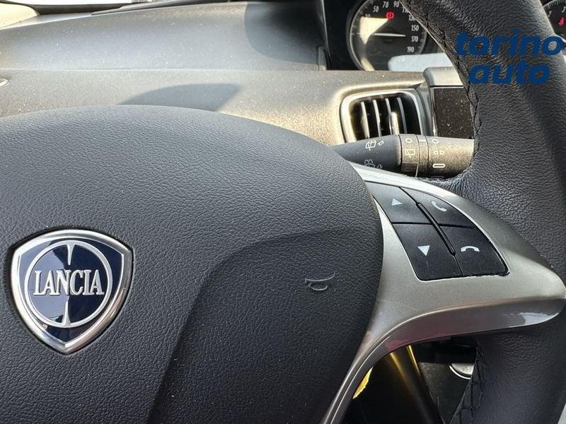 Lancia Ypsilon 1.0 FireFly 70cv S&S Hybrid GOLD
