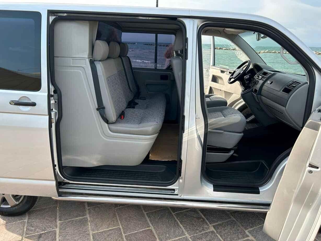 VOLKSWAGEN TRANSPORTER 2.5 TDI 130CV