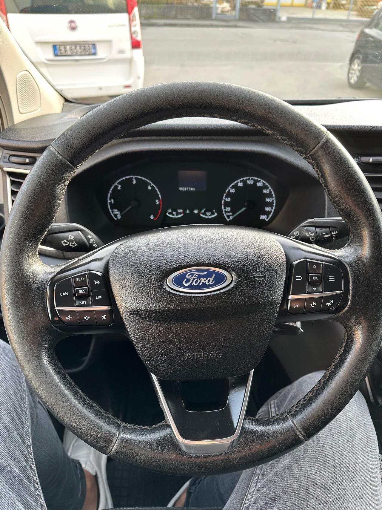 Ford Transit Custom 340 2.0 TDCi 130 PC Furgone Titanium