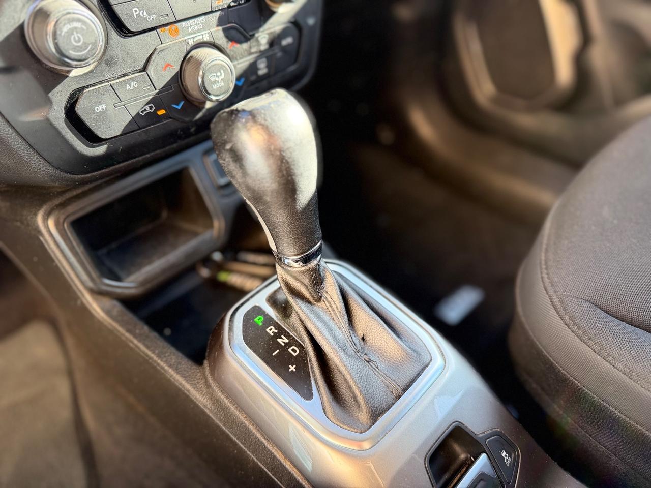 Jeep Renegade 1.6 Mjt DDCT 120 CV Limited FULL LED