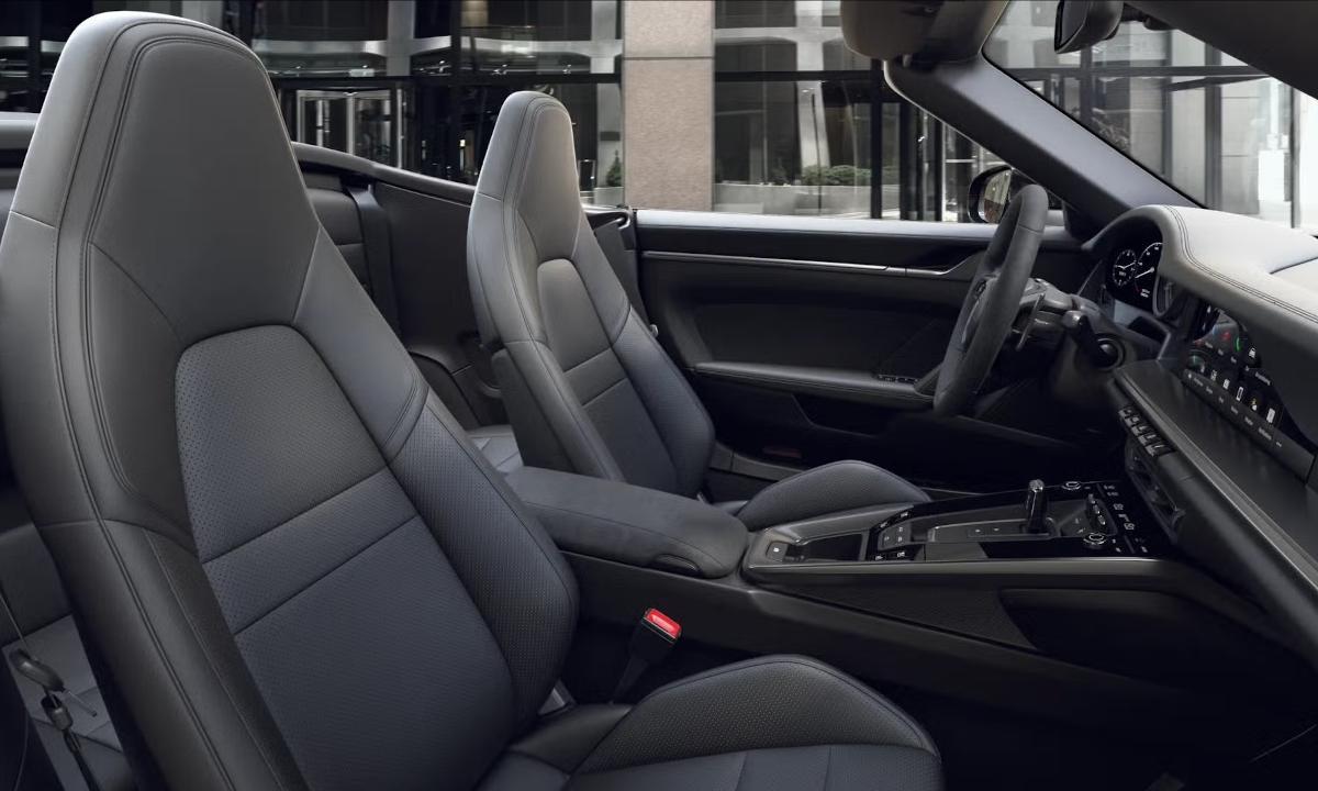 PORSCHE 911 Carrera 992 Cabrio