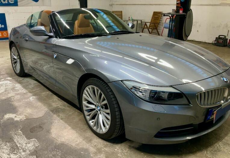 Bmw Z4 sDrive20i FARI BI-XENON SEDILI RISCALDATI