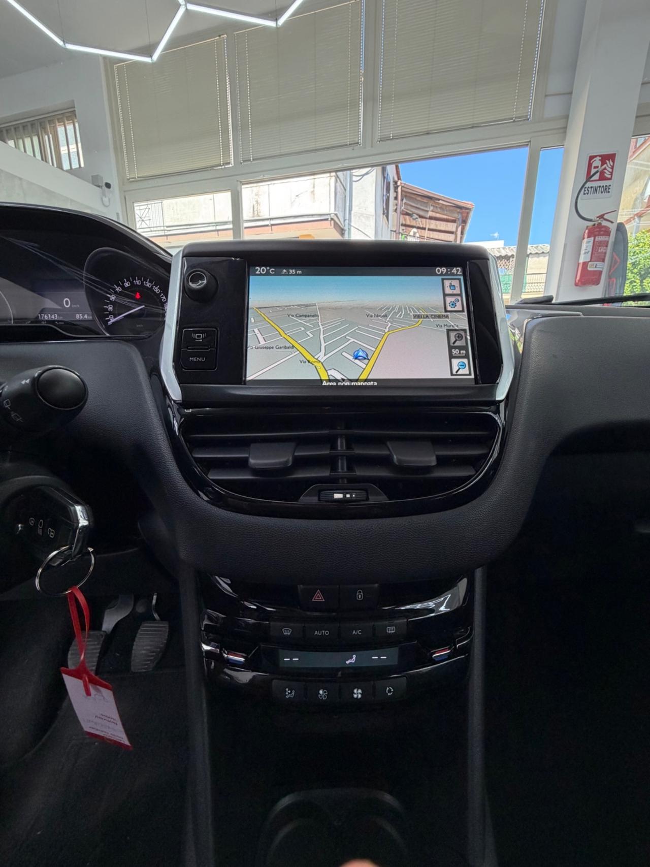 Peugeot 208 1.2 VTi 82 CV 3 porte Allure