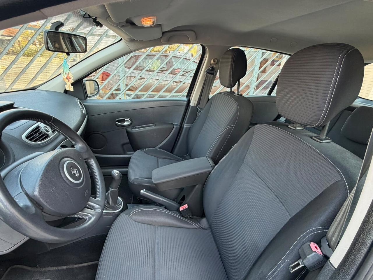 Renault Clio 1.2 16V 5 porte GPL Dynamique