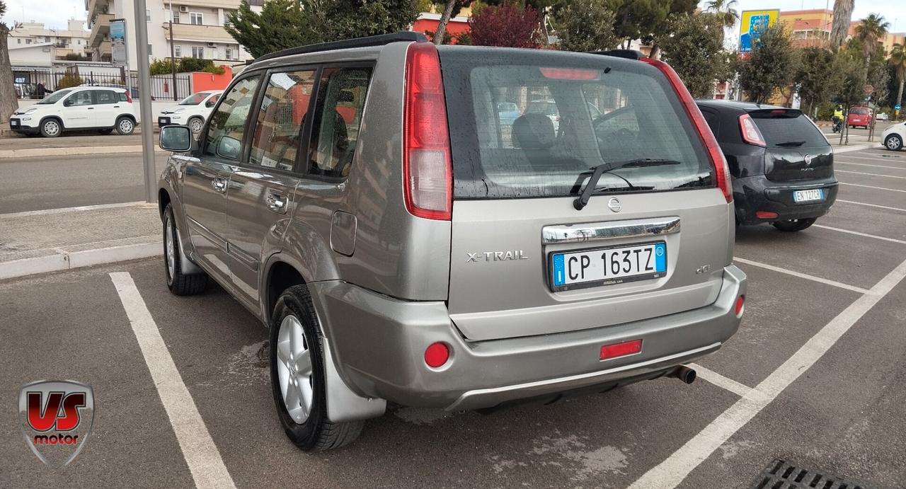 NISSAN X-TRAIL 2.2 TDI 2004