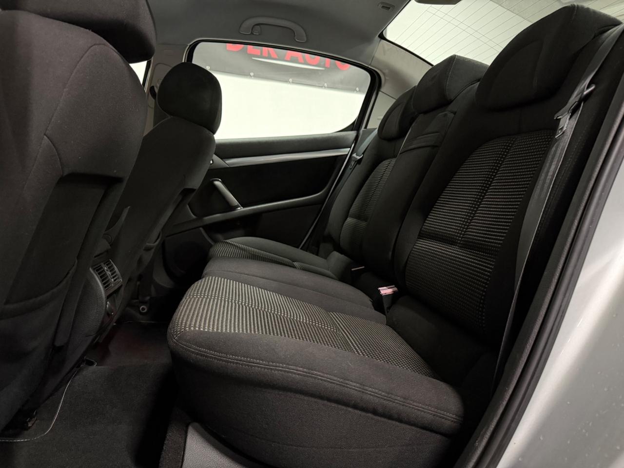 Peugeot 407 2.0 HDi Féline