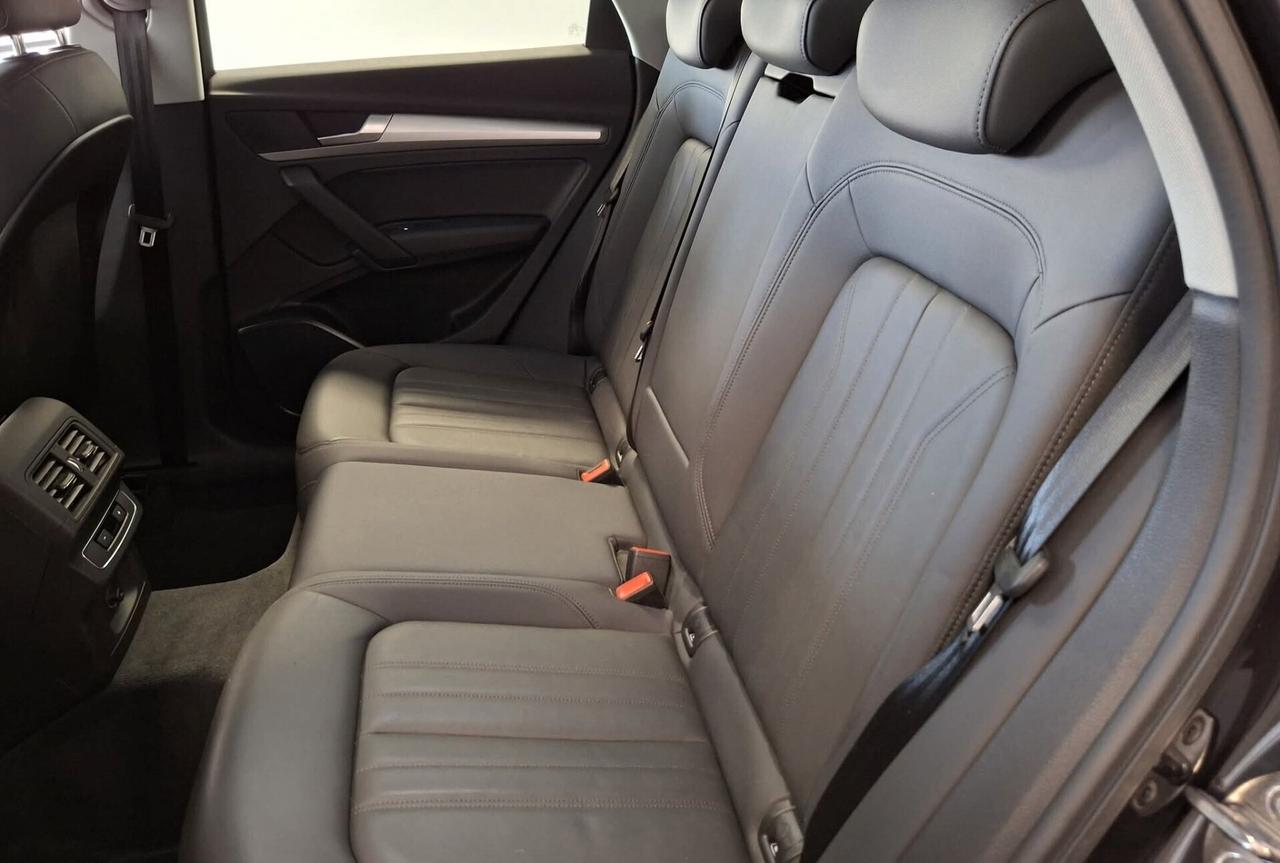 Audi Q5 40 TDI 204 CV quattro S tronic pelle Fari full led