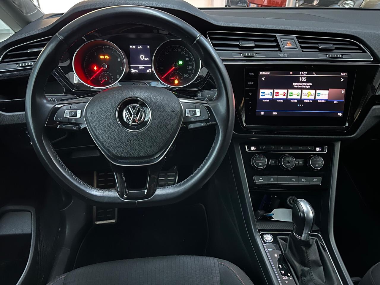 Volkswagen Touran 1.4 TSI Executive BlueMotion Technology