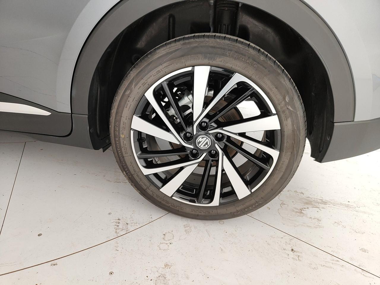 Mg ZS 1.5 Hybrid+ Luxury