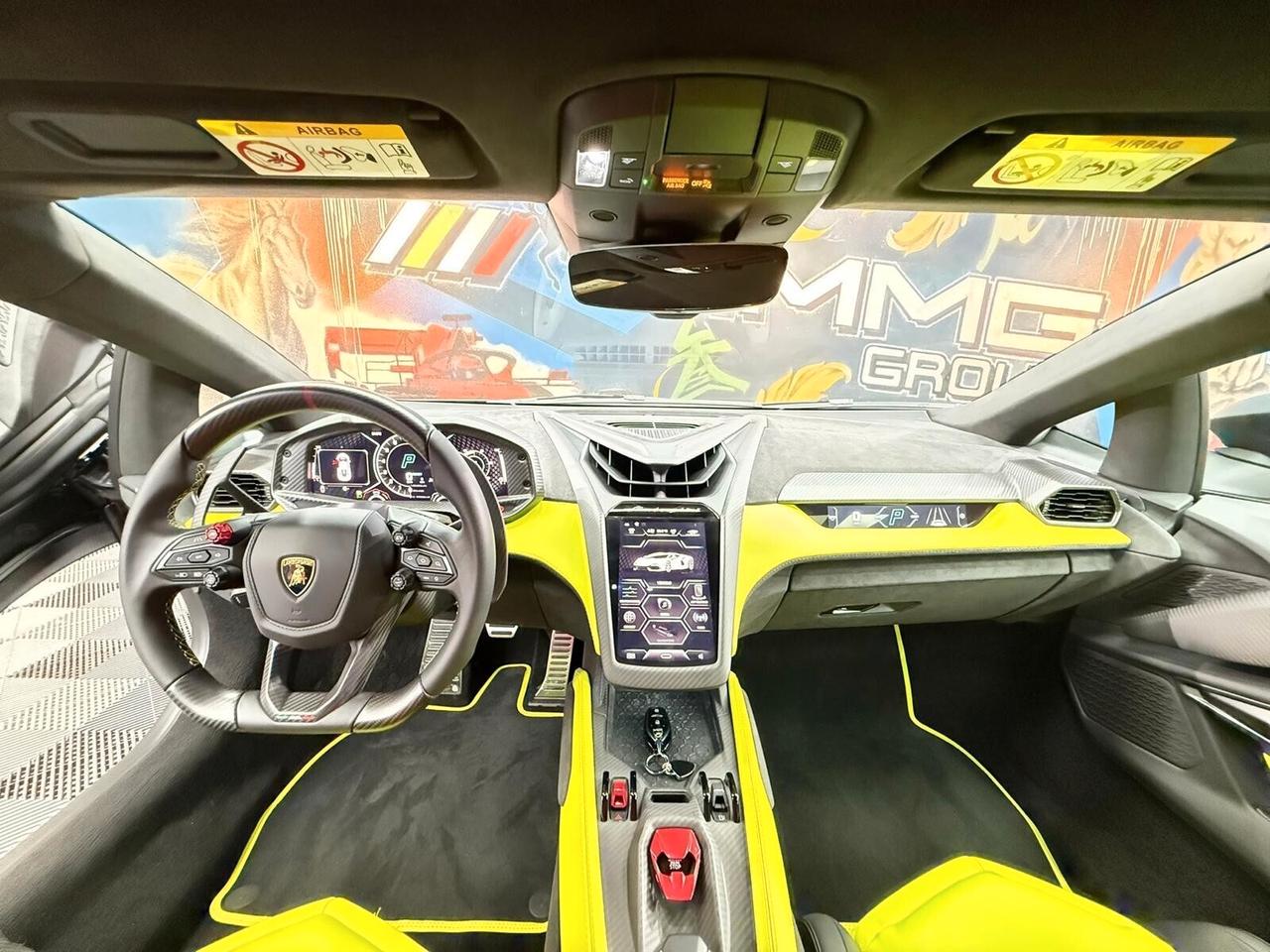 Lamborghini Revuelto 6.5 V12 (333)