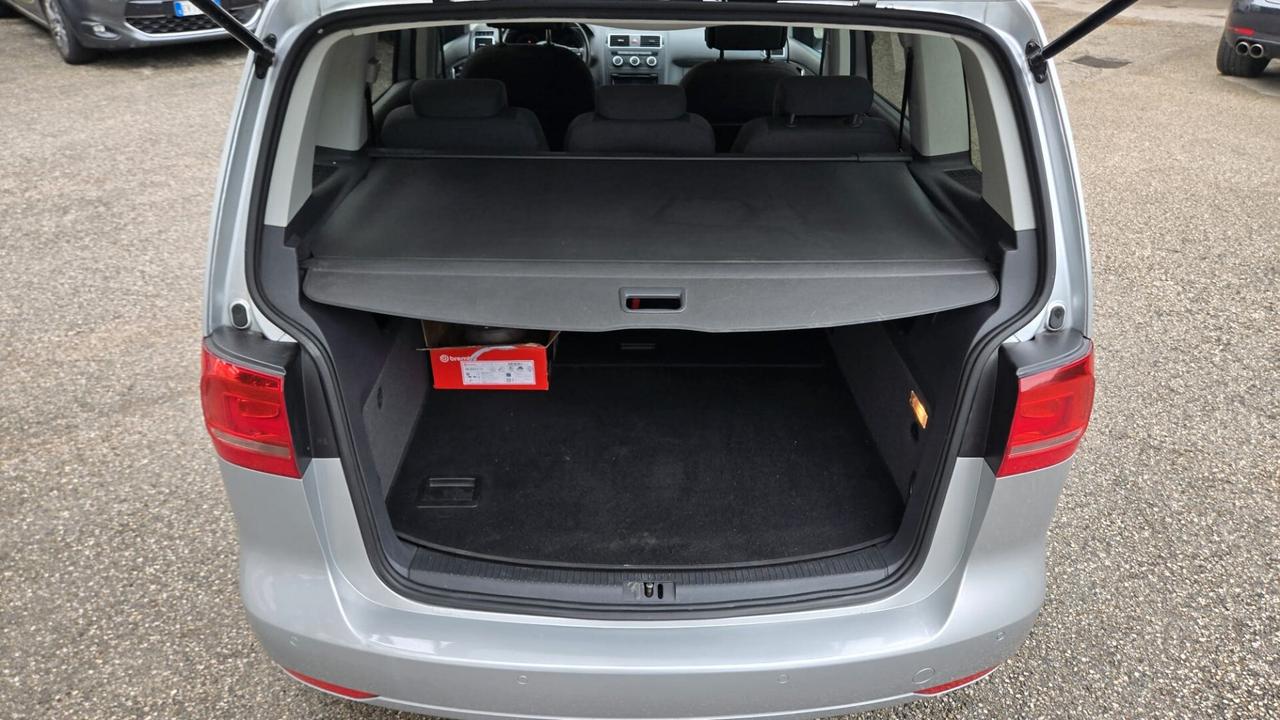 Volkswagen Touran Business 1.4 Comfortline EcoFuel 5Posti