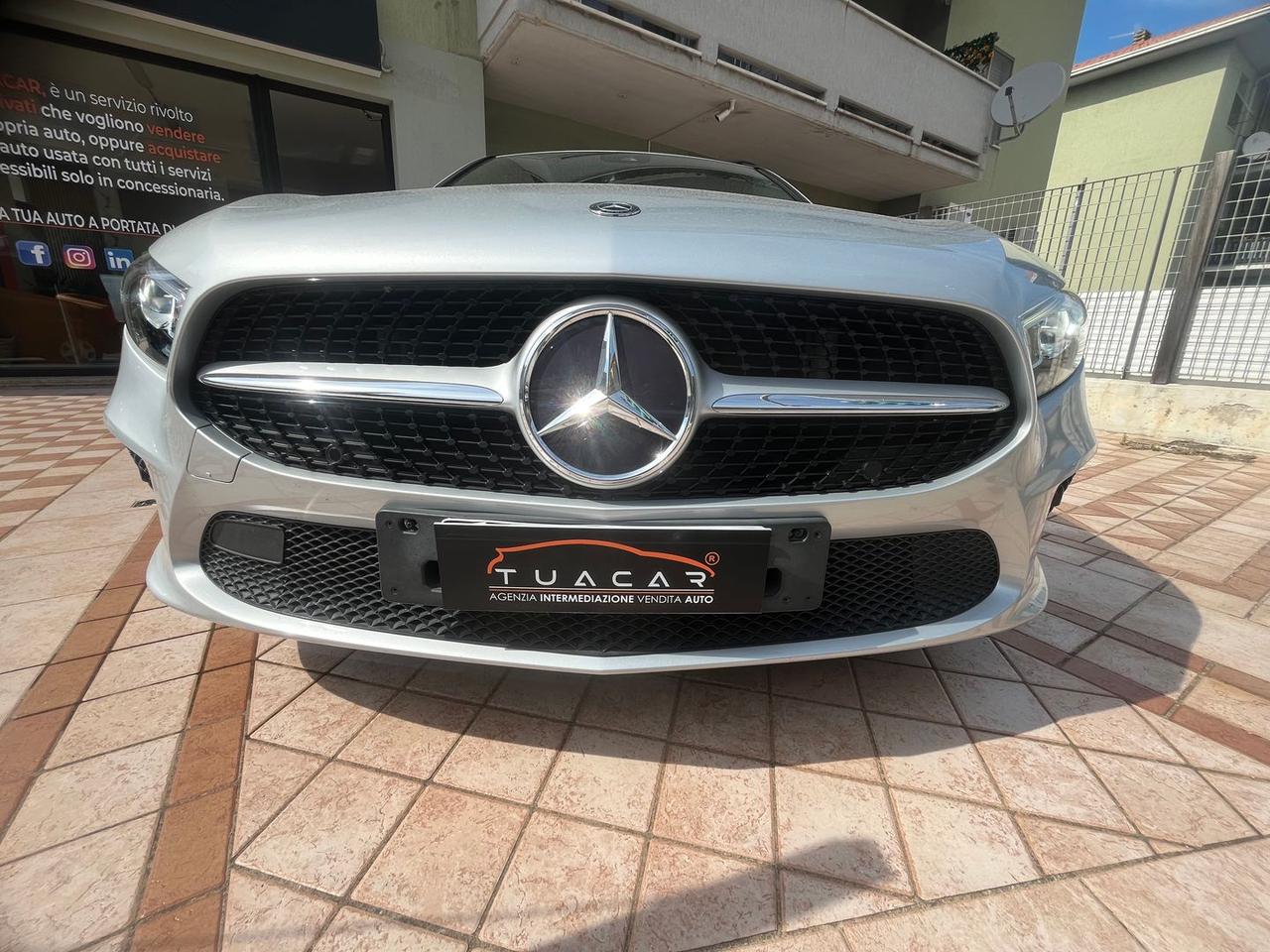 Mercedes-Benz A 180 PREMIUM #50060