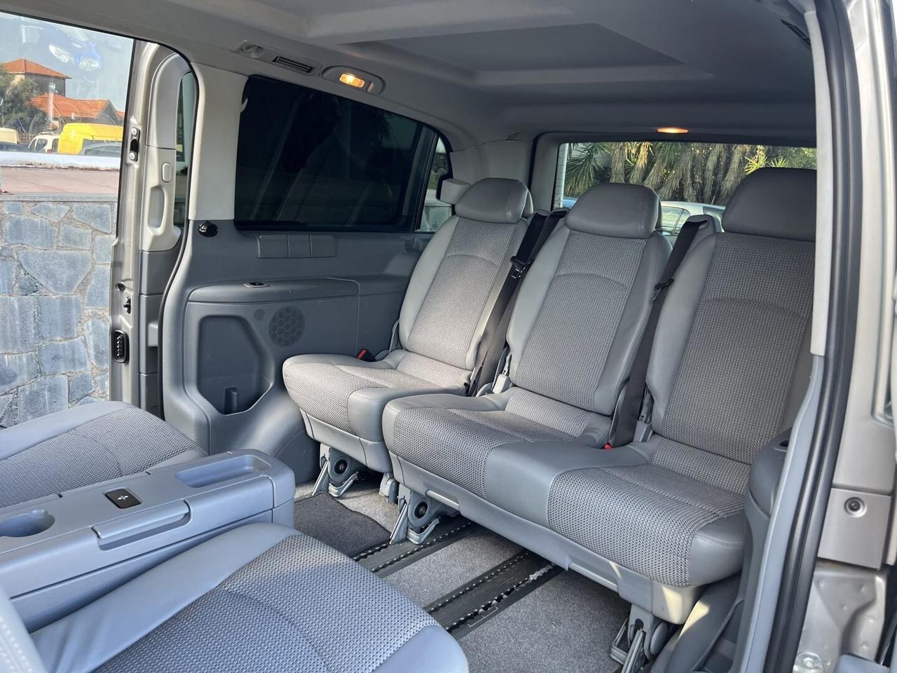 MERCEDEZ VIANO anno 2010