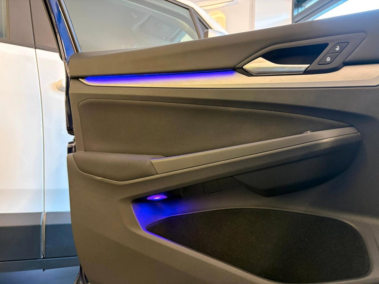 Volkswagen Golf 2.0 Life 115cv -2020