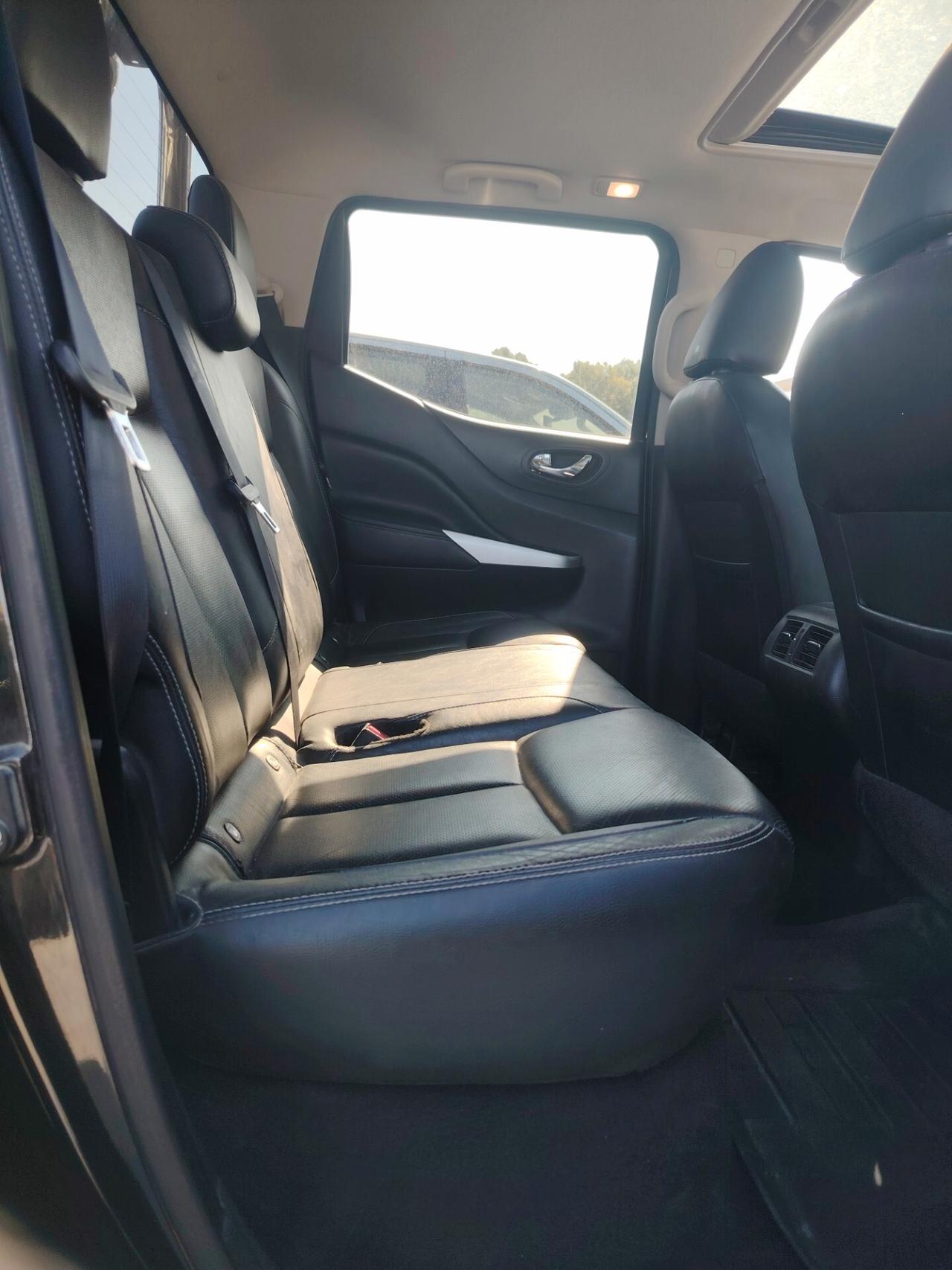 Nissan Navara 2.3 dCi 190 CV 7AT 4WD Double Cab N-Guard