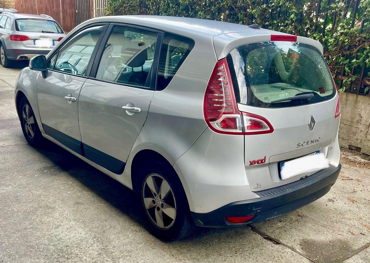 Renault Scenic Scénic X-Mod 1.5 dCi 110CV Dynamique