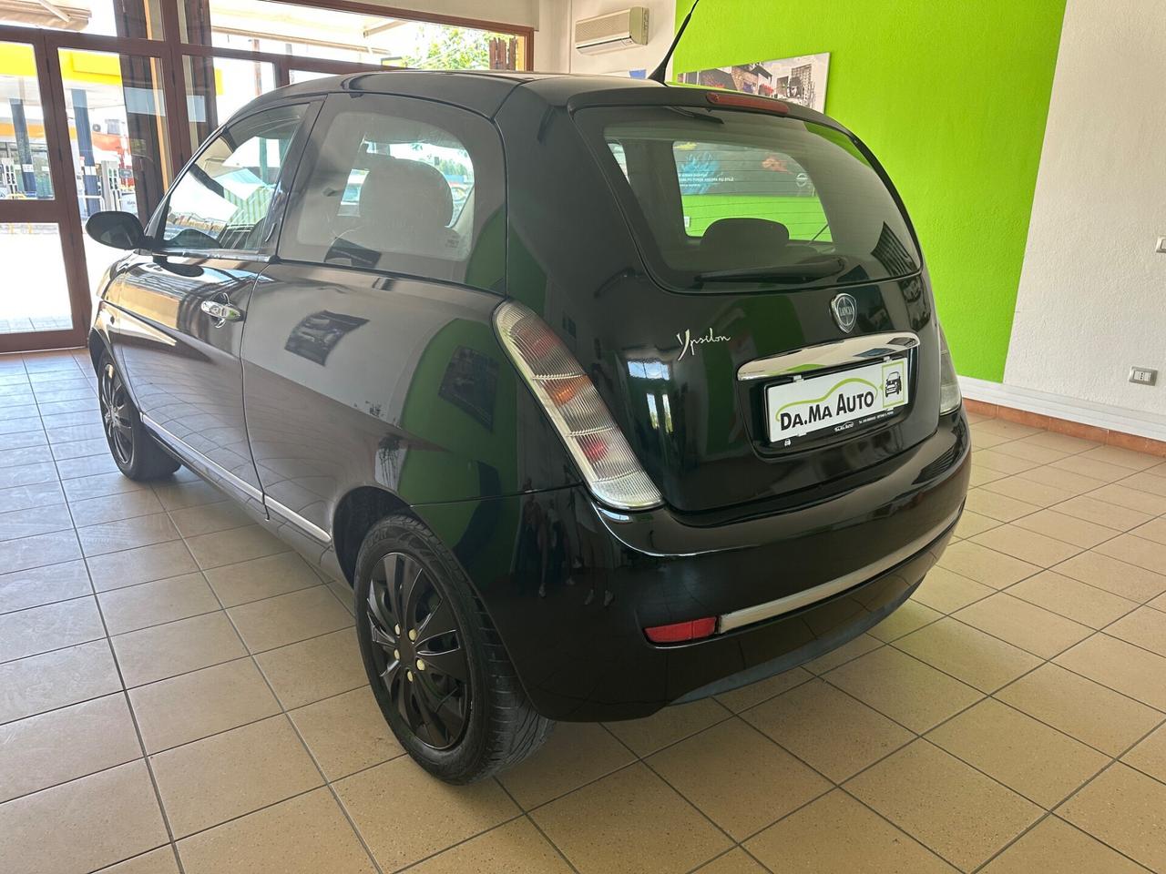Lancia Ypsilon 1.2 Oro 60cv