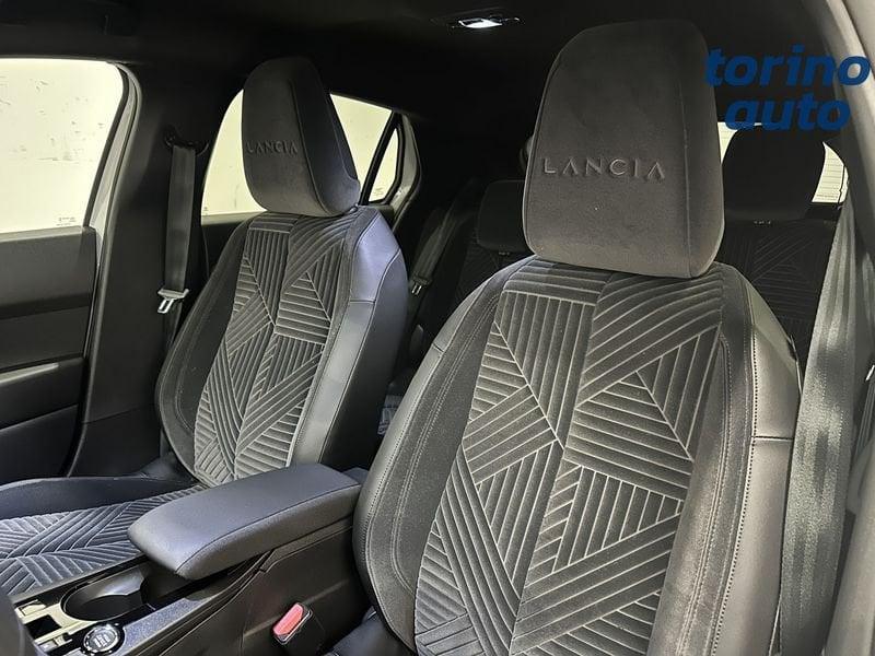 Lancia Ypsilon Ypsilon Hybrid e-DCT LX