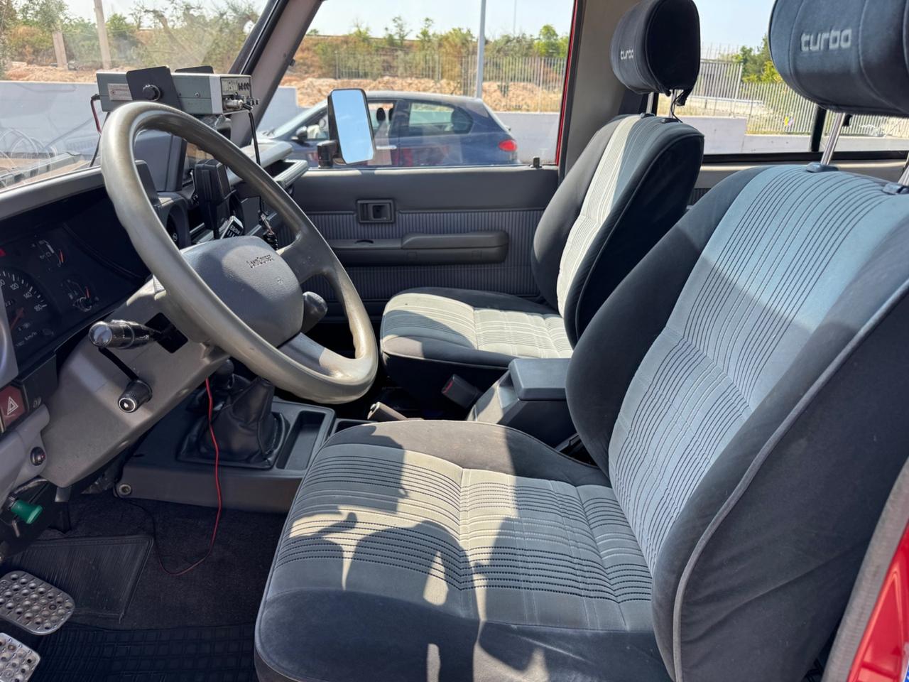 Toyota Land Cruiser II 2.4 turbodiesel SW LJ70 LX