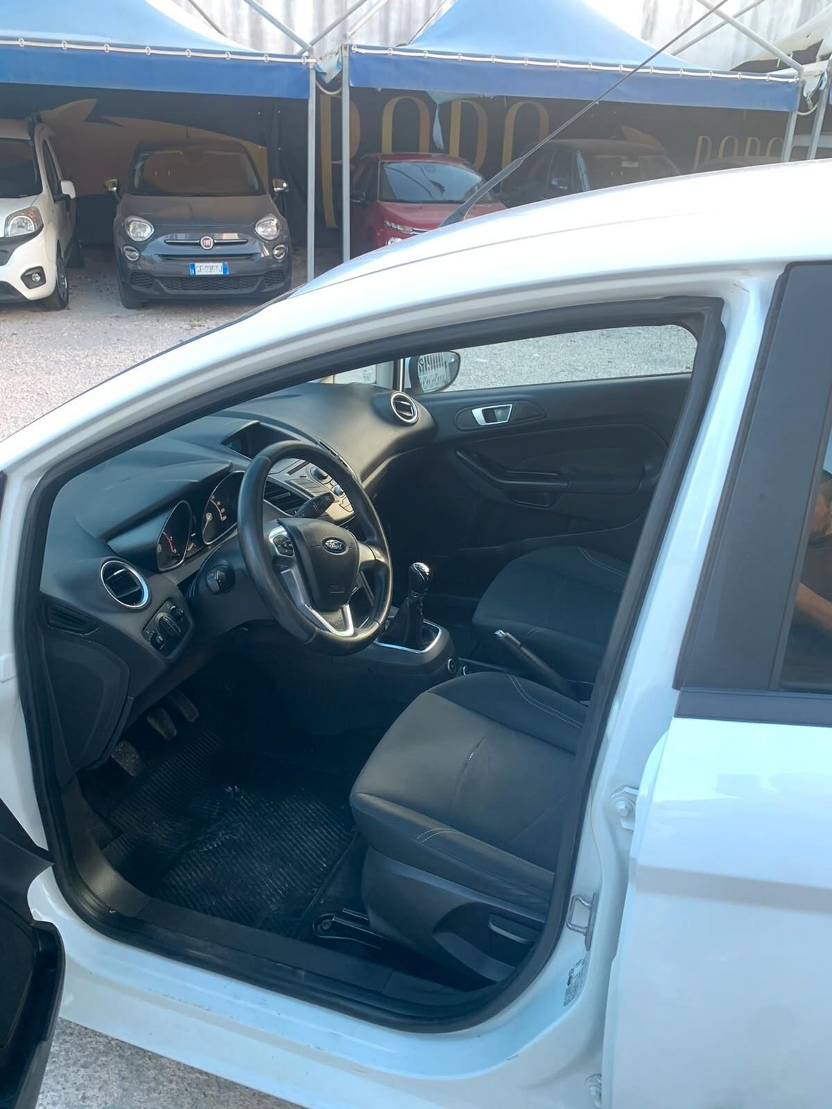 Ford Fiesta 1.4 5 porte Bz.- GPL Business
