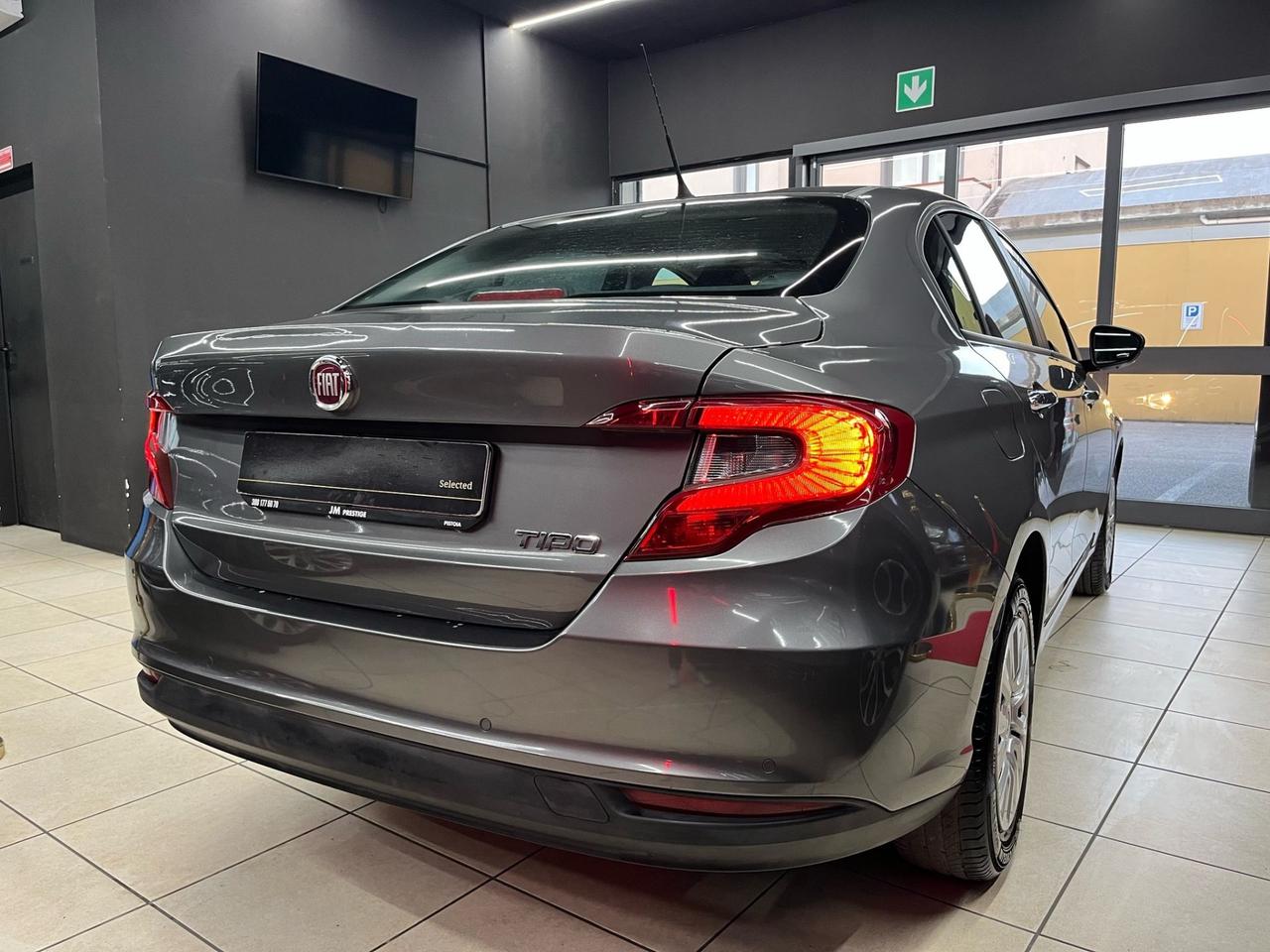 Fiat Tipo 1.4 4 porte Lounge OK NEOPATENTATI