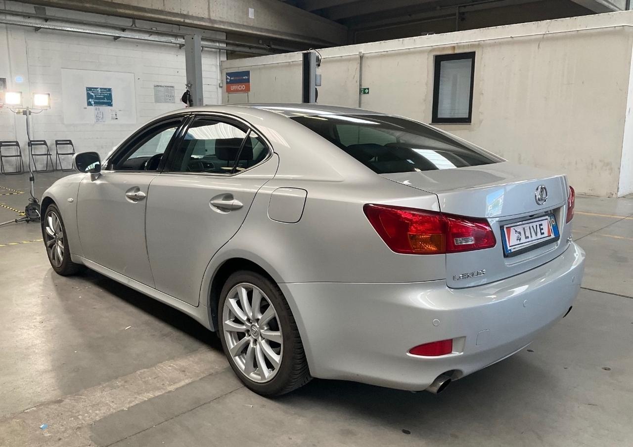 Lexus IS 250 IS 250 2.5 V6 aut.