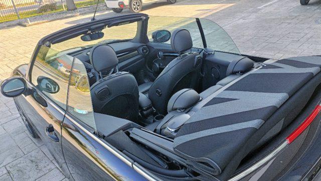 MINI Mini 1.5 Cooper Yours Cabrio