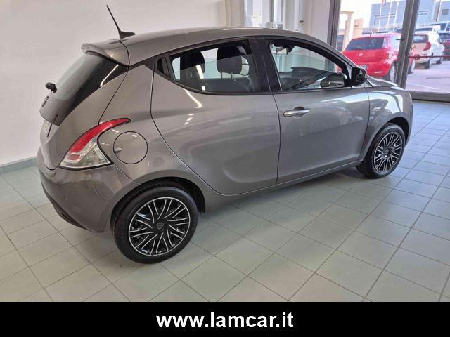 LANCIA Ypsilon 1.0 FireFly 5 porte S&S Hybrid Gold