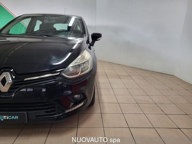 Renault Clio 0.9 TCE 75cv MOSCHINO LIFE