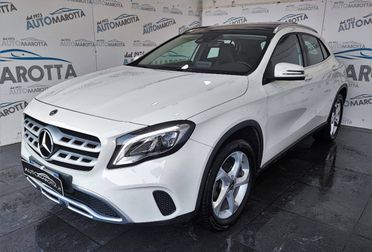 Mercedes Classe GLA 200 d Sport auto TETTO! RETRO! PELLE!