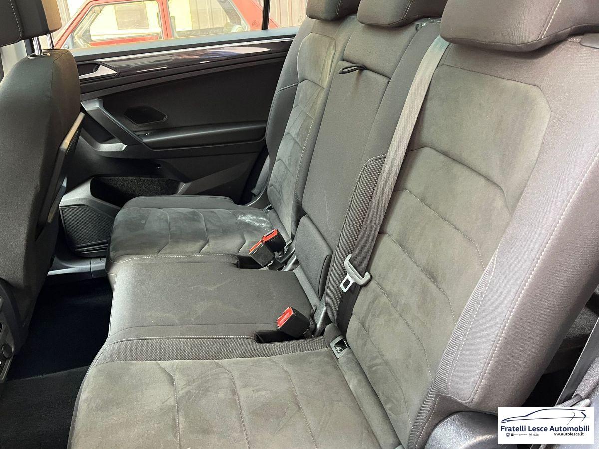 VOLKSWAGEN - Tiguan Allspace 2.0 tdi Advanced R-Line 4motion 200cv 7p.ti dsg (sede Piano Lago)