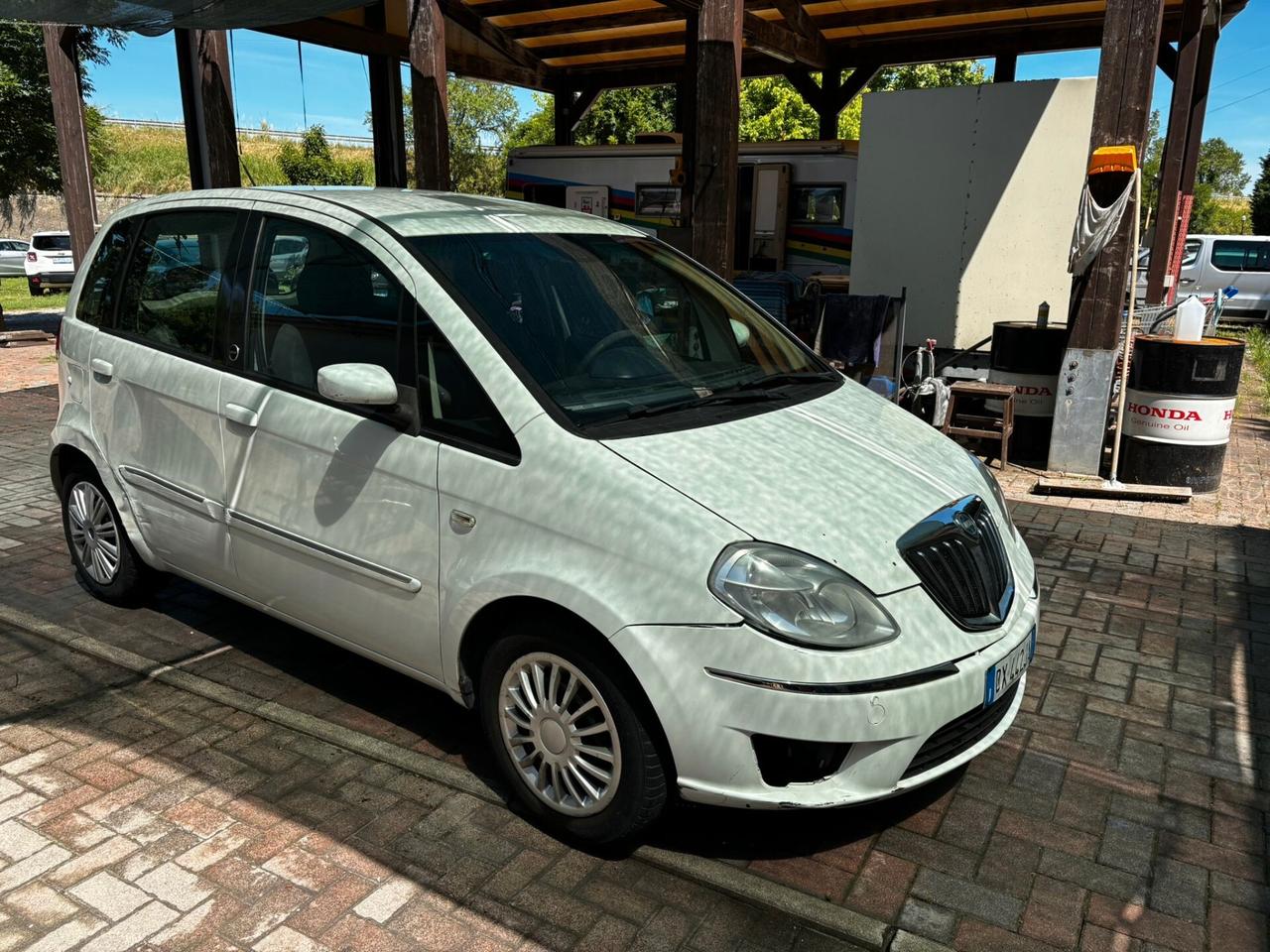 Lancia MUSA 1.4 Argento Ecochic GPL IDONEA PER NEOPATENTATI PERMUTABILE