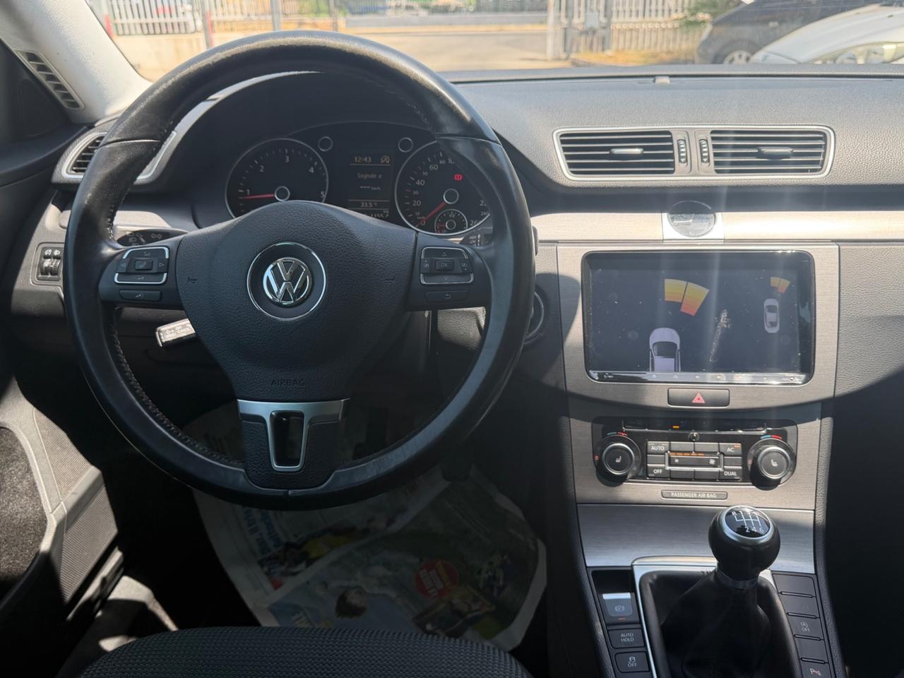 Volkswagen PASSAT 1.6 DIESEL 2011 - CARPLAY