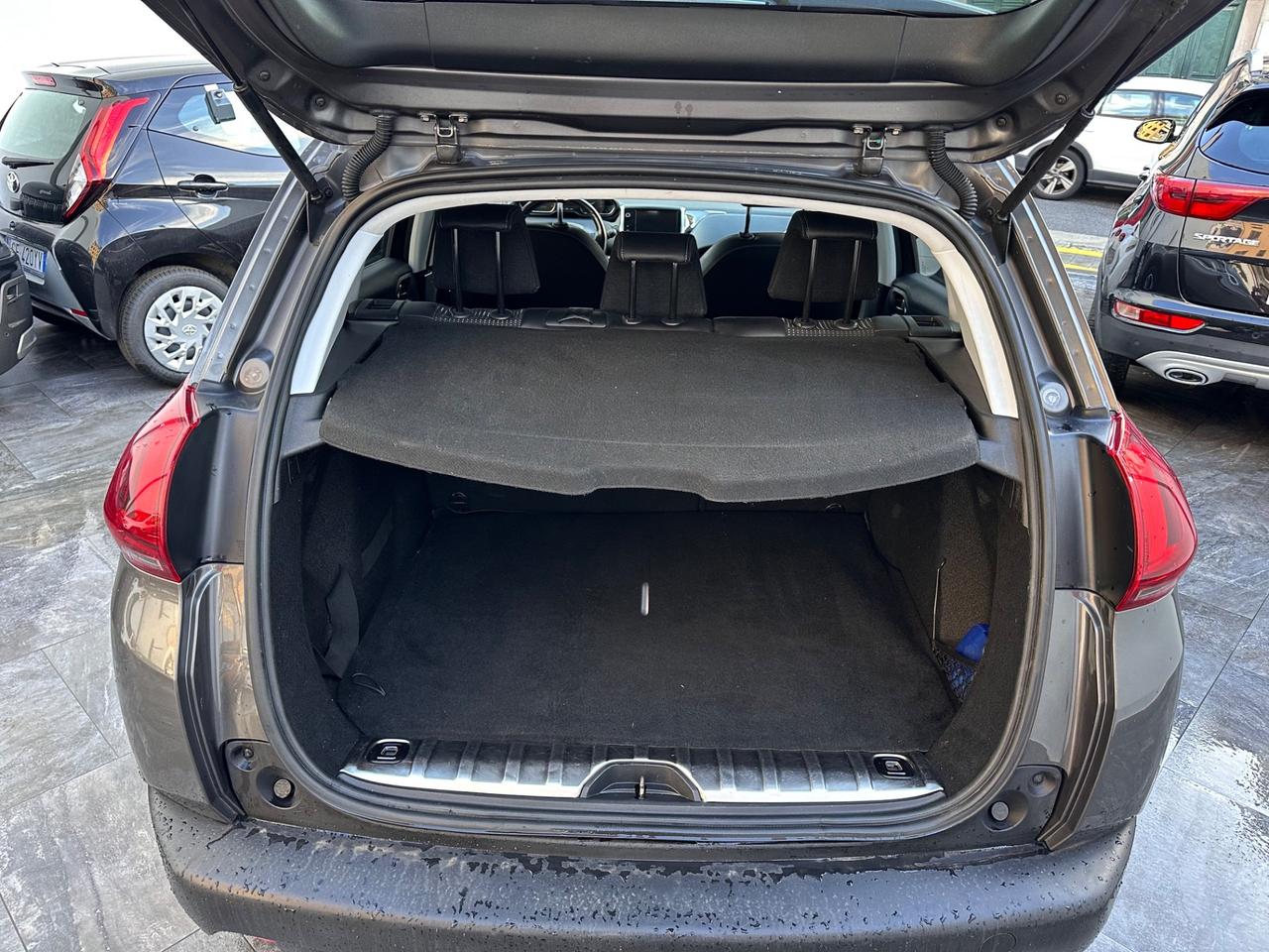 Peugeot 2008 BlueHDi 120 S&S Allure