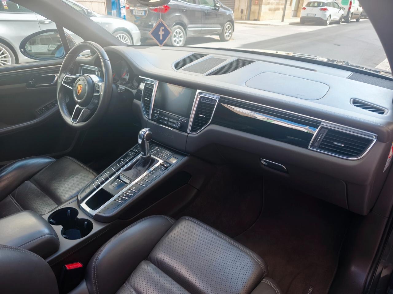 Porsche Macan 3.0 S-Diesel Tetto-Gts-pdk Tagliandi Ufficiali 2017
