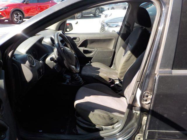FORD Fiesta 1.4 TDCi 68 CV Titanium
