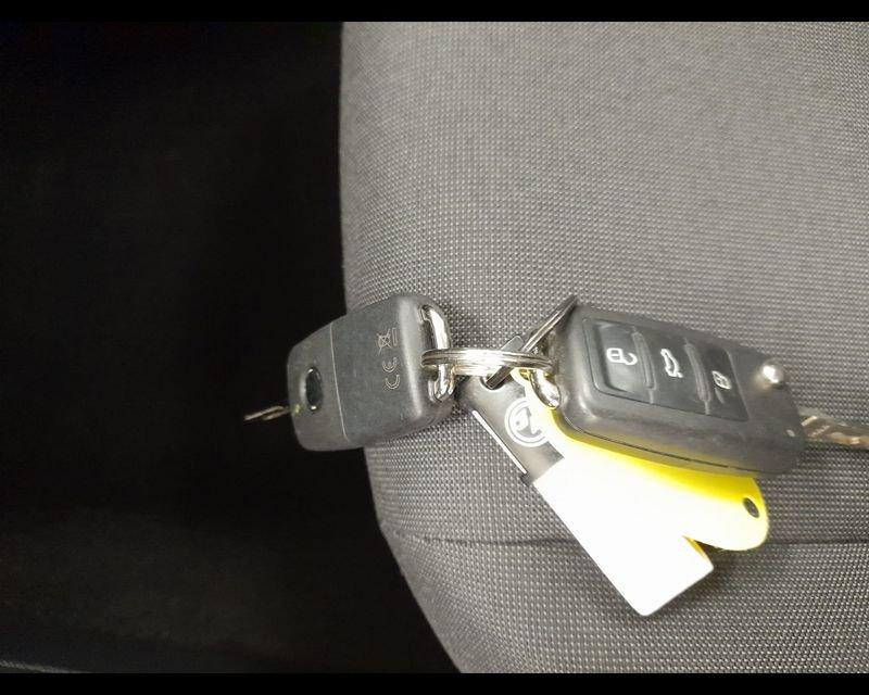 Volkswagen up! 5p 1.0 Move 75cv asg