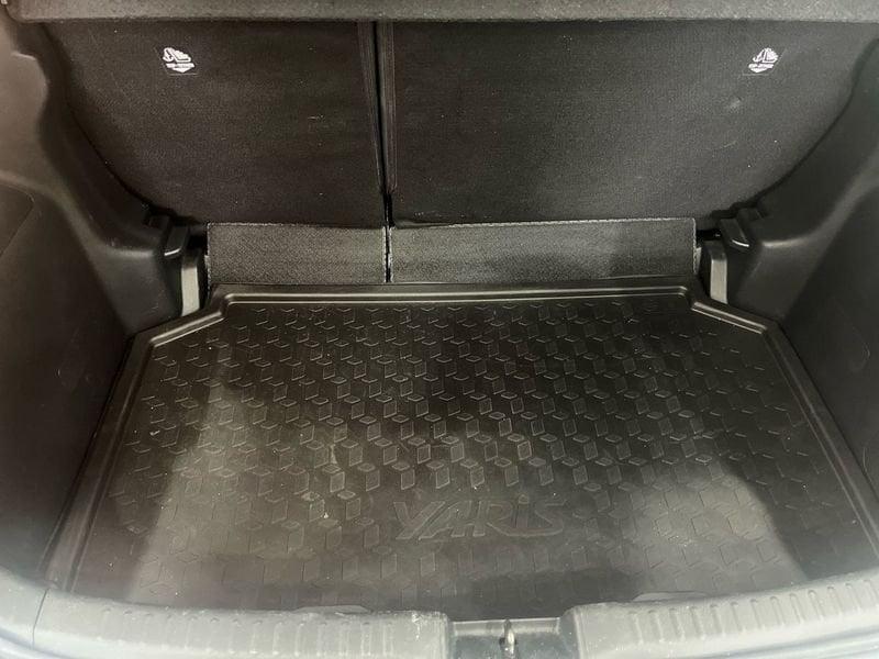 Toyota Yaris Yaris 1.5h Trend