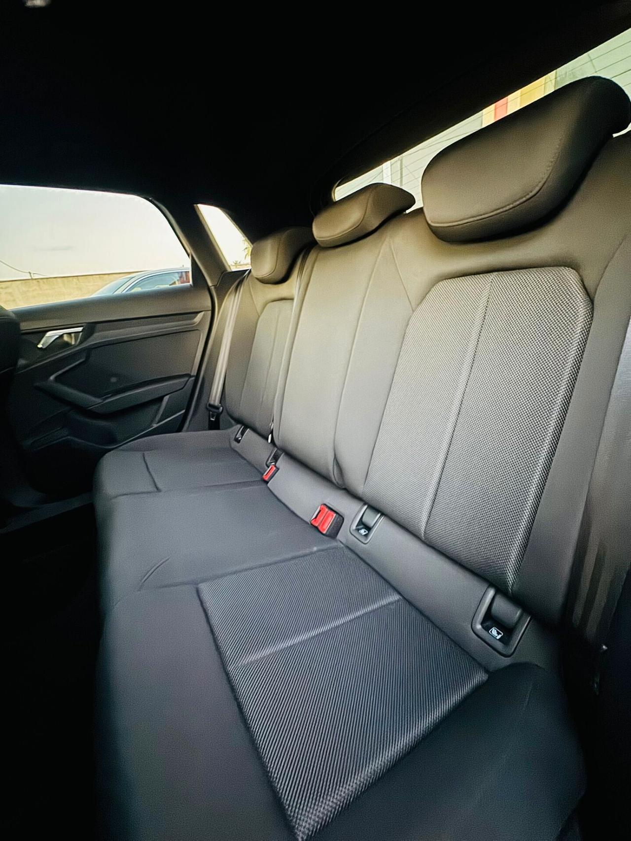 Audi A3 SPB 30 TDI S-tronic Sport Navi/Led